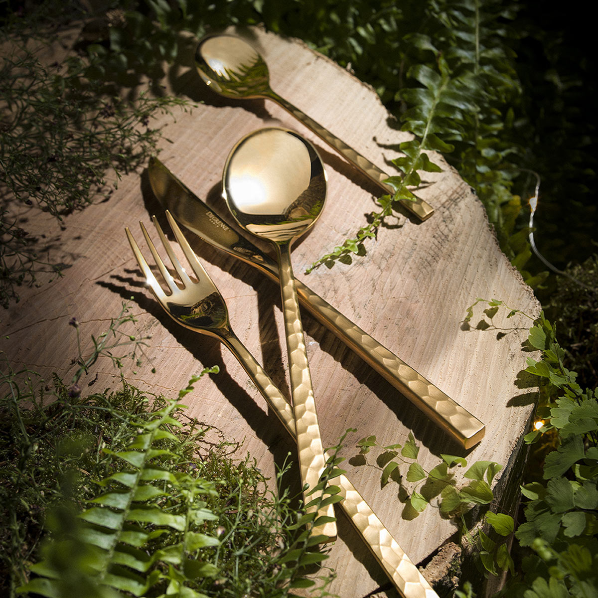 Image du produit: FUSE MARTELE LAITON Fourchette de table