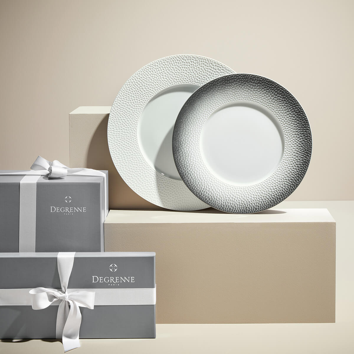 Image du produit: COLLECTION L FRAGMENT NOIR Assiette de présentation 32cm