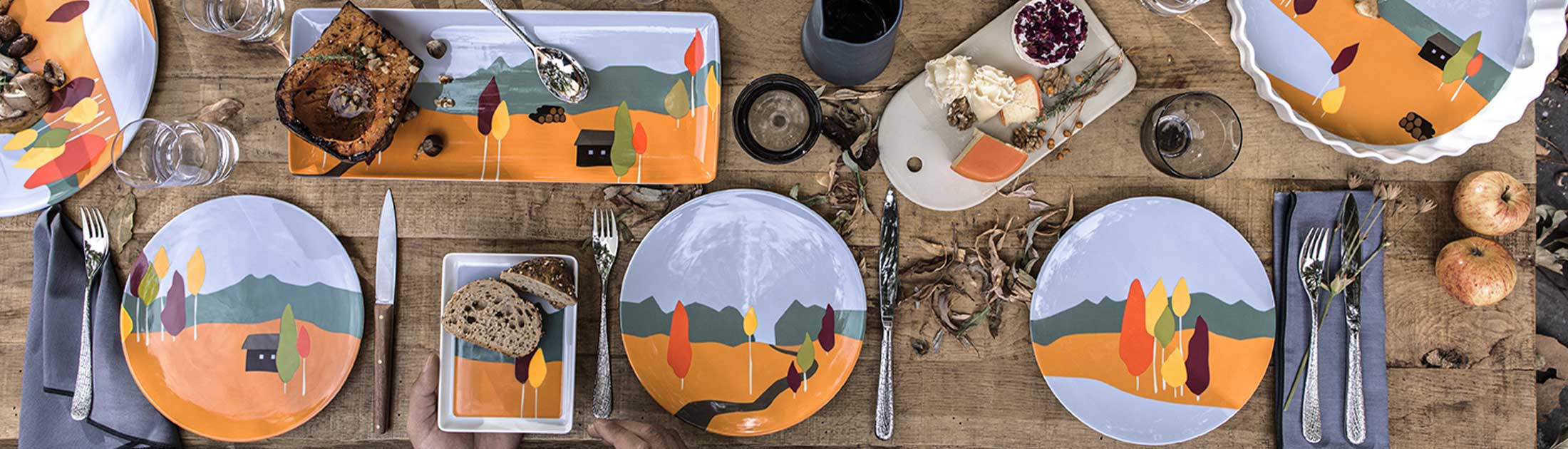 DESTINATION FORET Plat à cake 40 x 16 cm