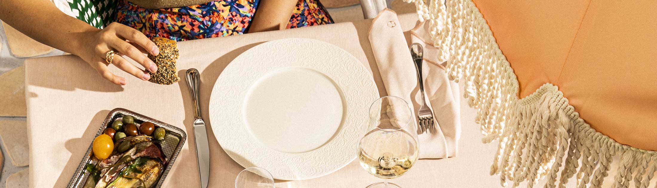 COLLECTION L COUTURE Assiette plate ronde 27.9 cm