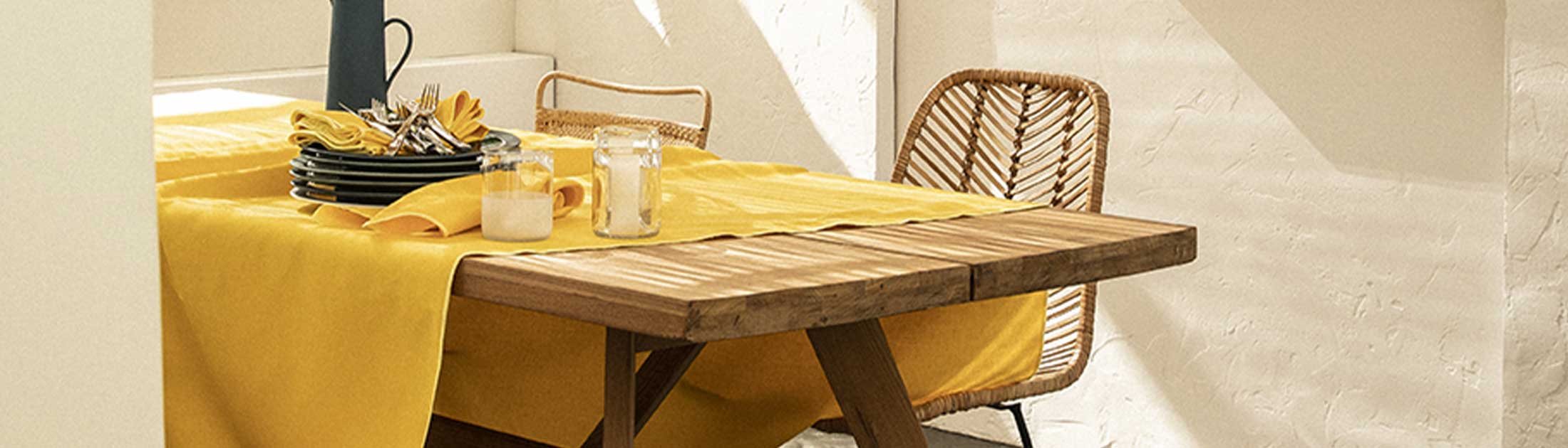 NUANCES COTON & LIN JAUNE TOURNESOL Lot de 4 serviettes 50 x 40 cm