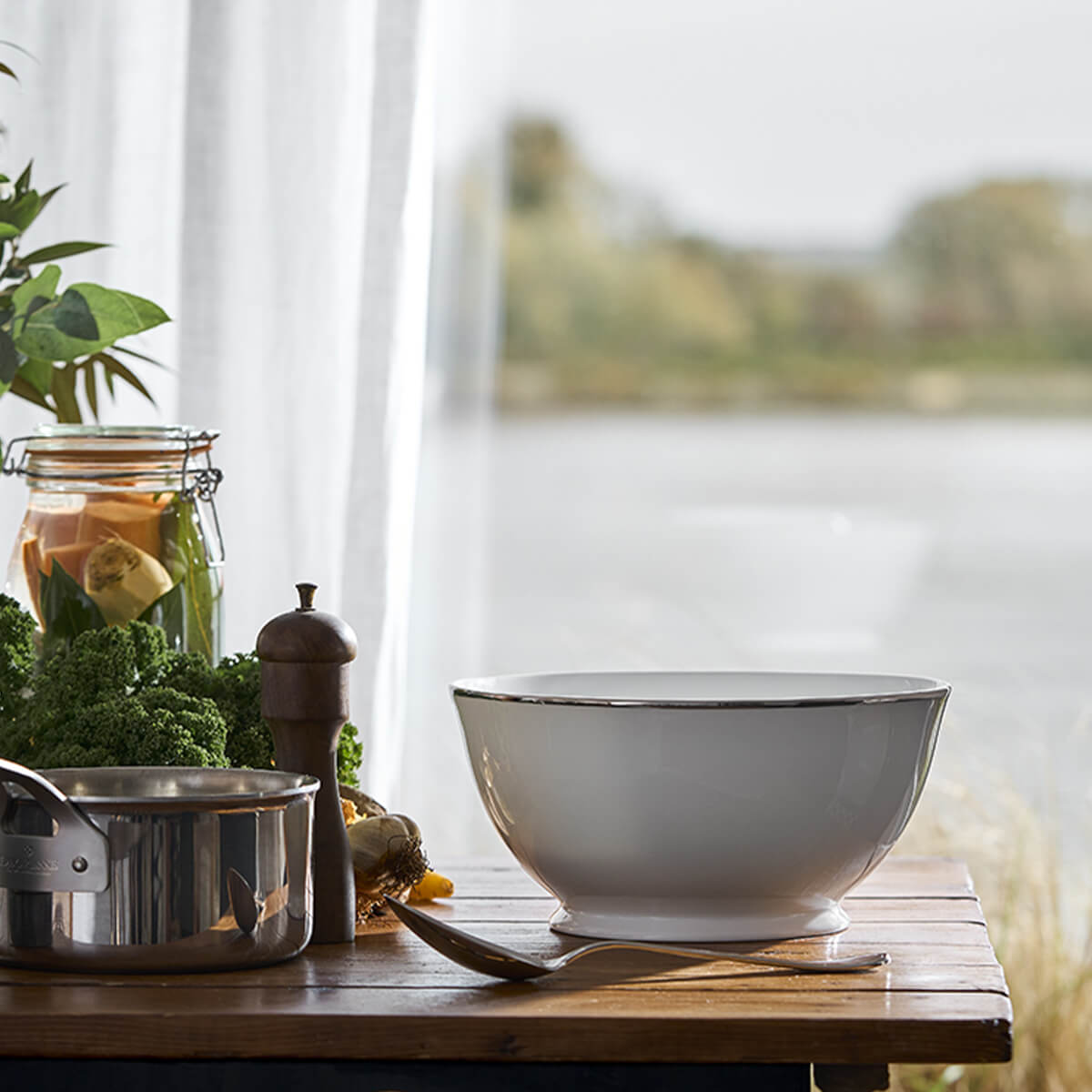 Image du produit: GALON PLATINE Saladier 26 cm