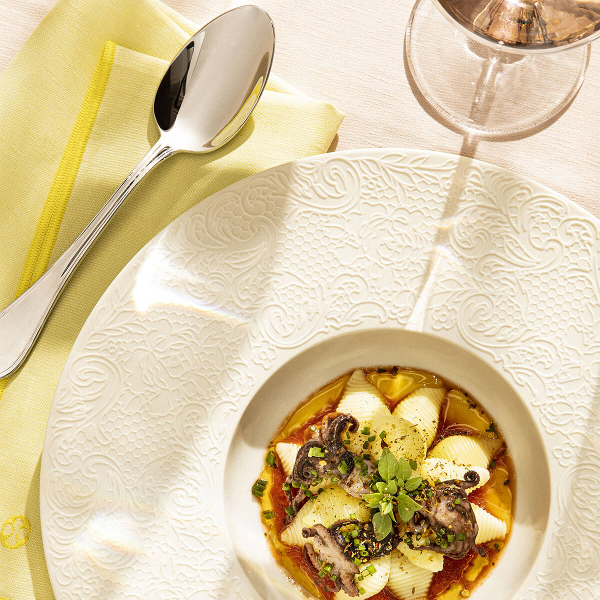 NUANCES COTON & LIN JAUNE PALE Lot de 4 serviettes 50 x 40 cm