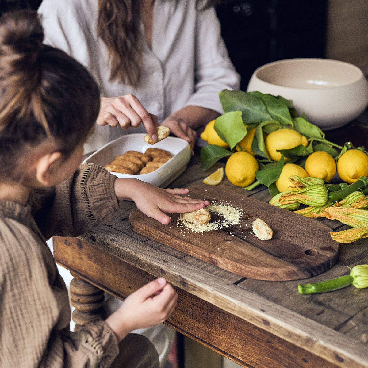 PLANCHES LES ESSENCES Planche à découper en chêne 35 x 21 cm