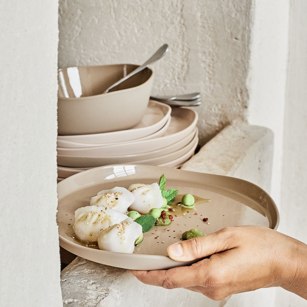 BRUME TAUPE Assiette 26 cm