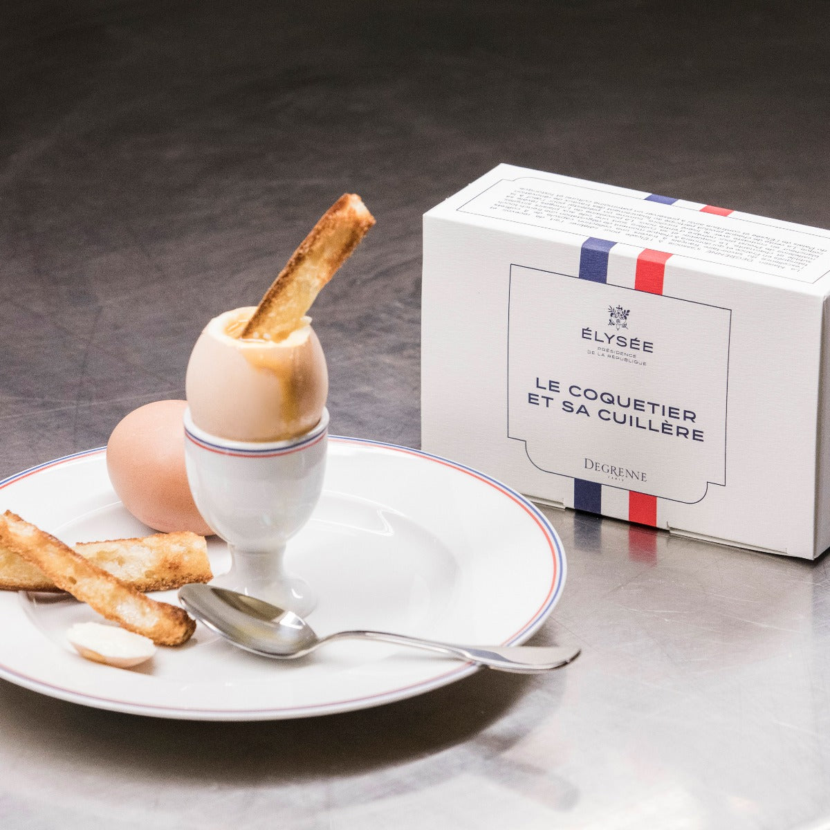 Image du produit: DEGRENNE ELYSEE Coffret coquetier et sa cuillère République française