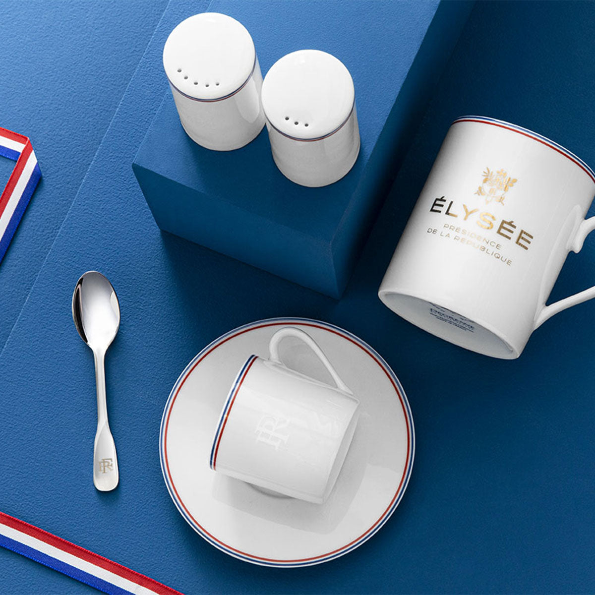 DEGRENNE ELYSEE Coffret salière et poivrière République française