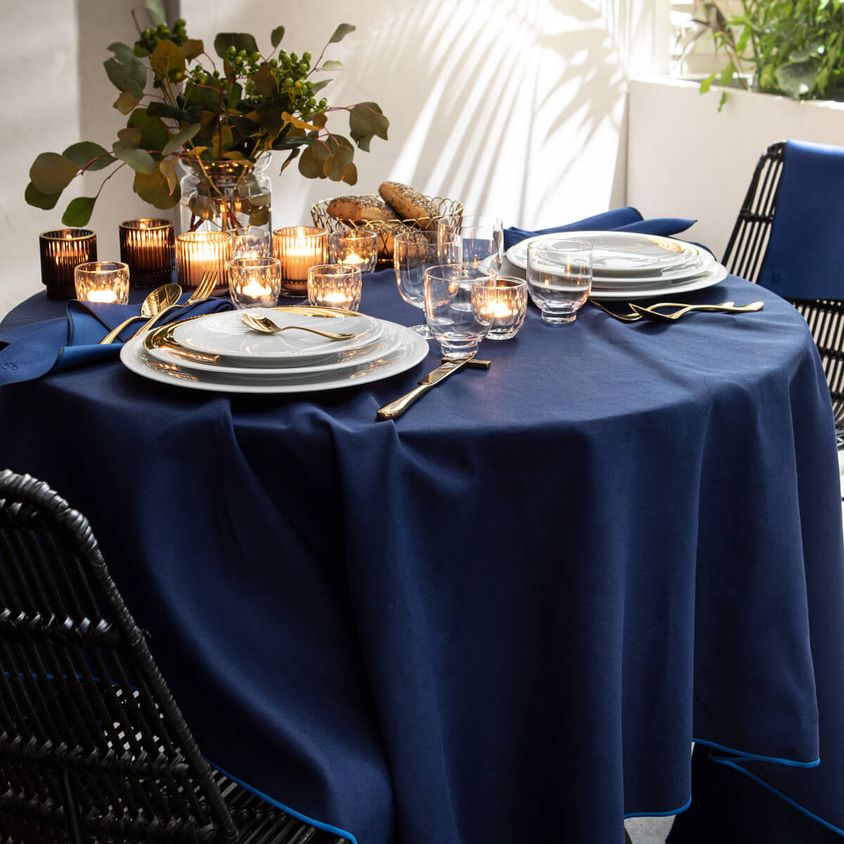 NUANCES COTON & LIN BLEU NUIT Nappe rectangulaire 180 x 250 cm