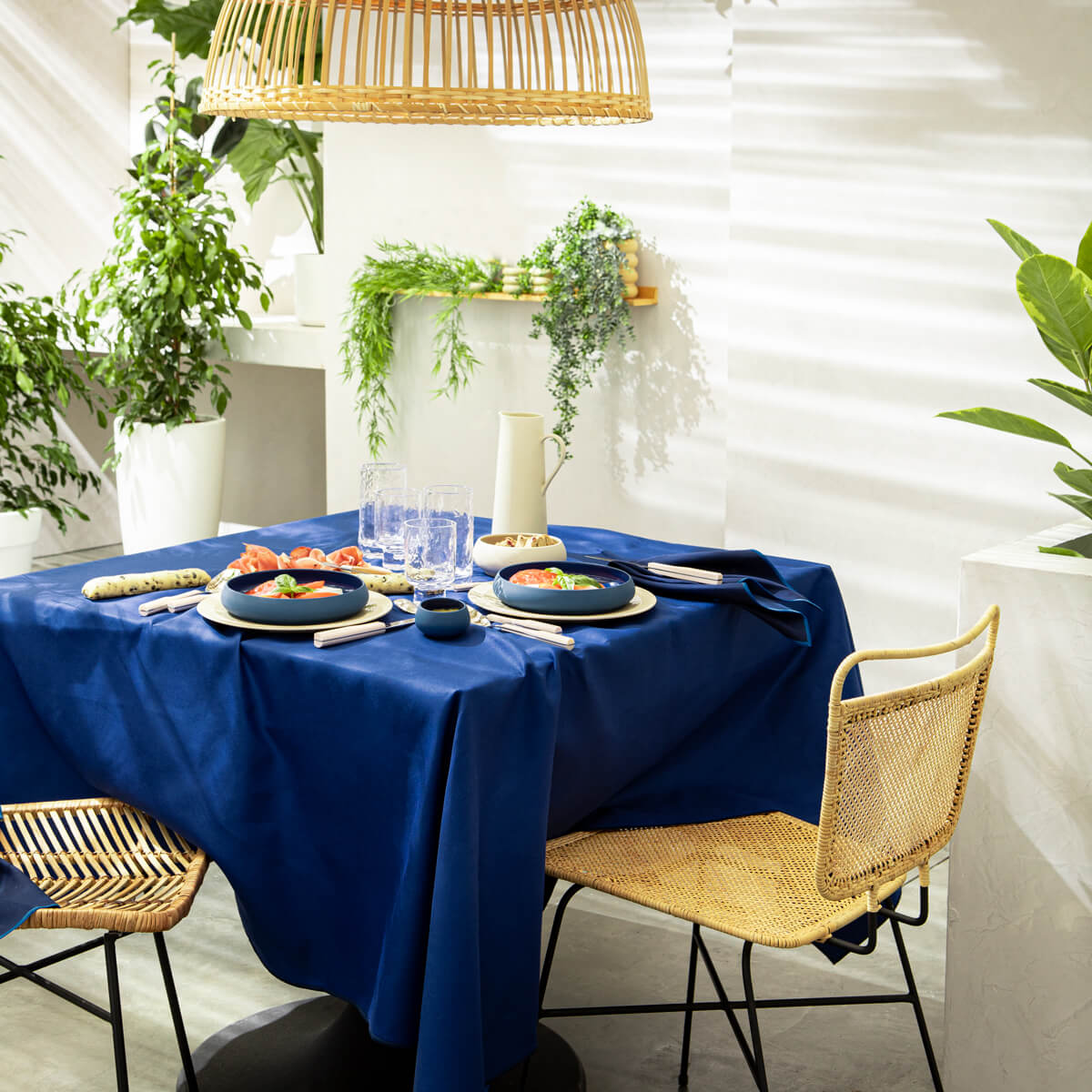 Image du produit: NUANCES COTON & LIN BLEU ROY Nappe rectangulaire 180 x 250 cm