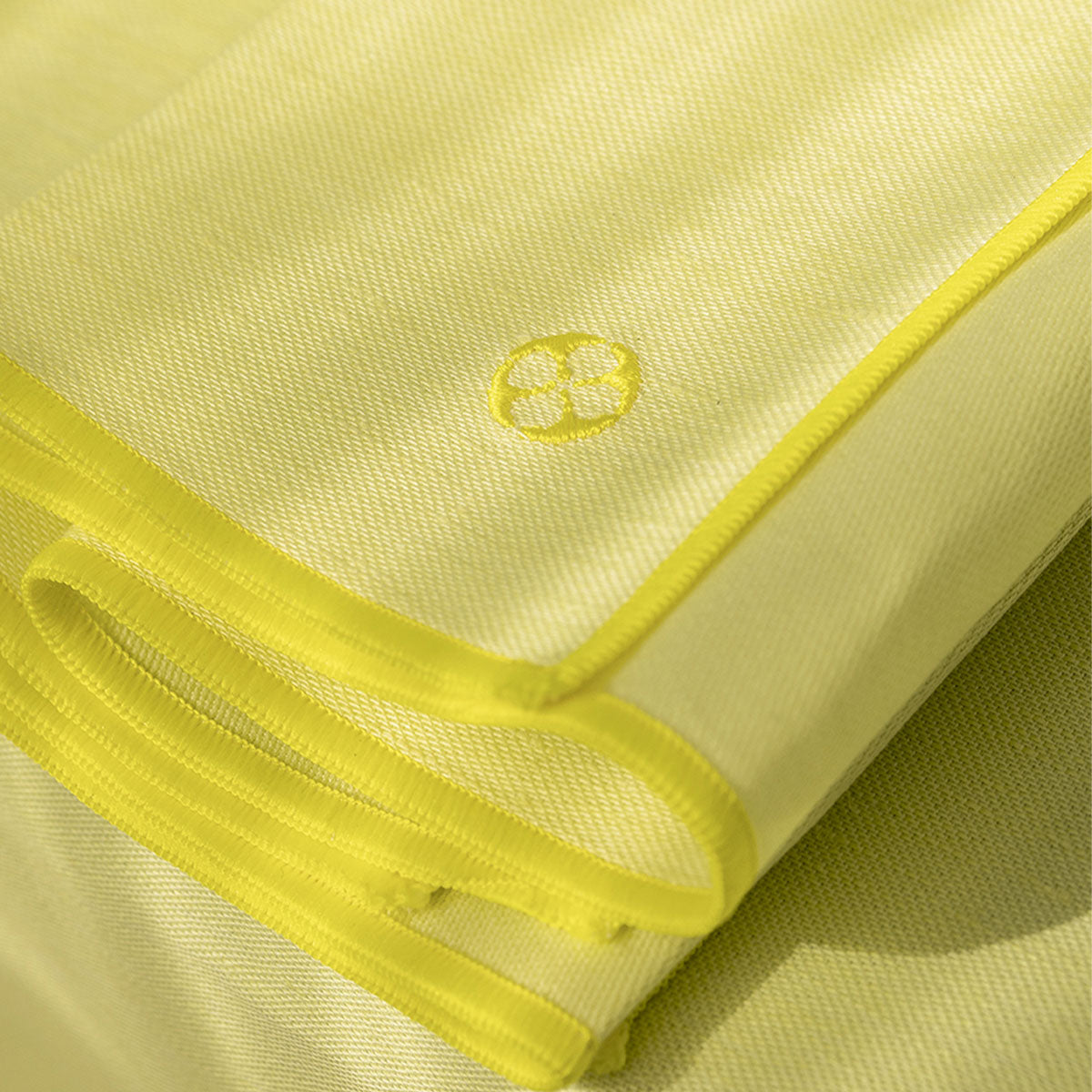 Image du produit: NUANCES COTON & LIN JAUNE PALE Lot de 4 serviettes 50 x 40 cm