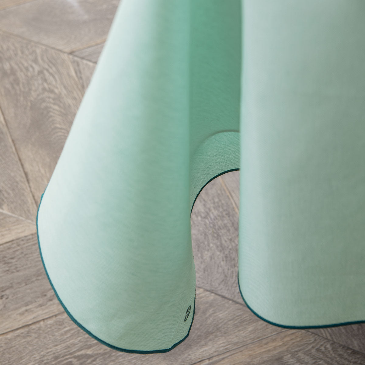 NUANCES COTON & LIN VERT MENTHE Nappe rectangulaire 180 x 250 cm